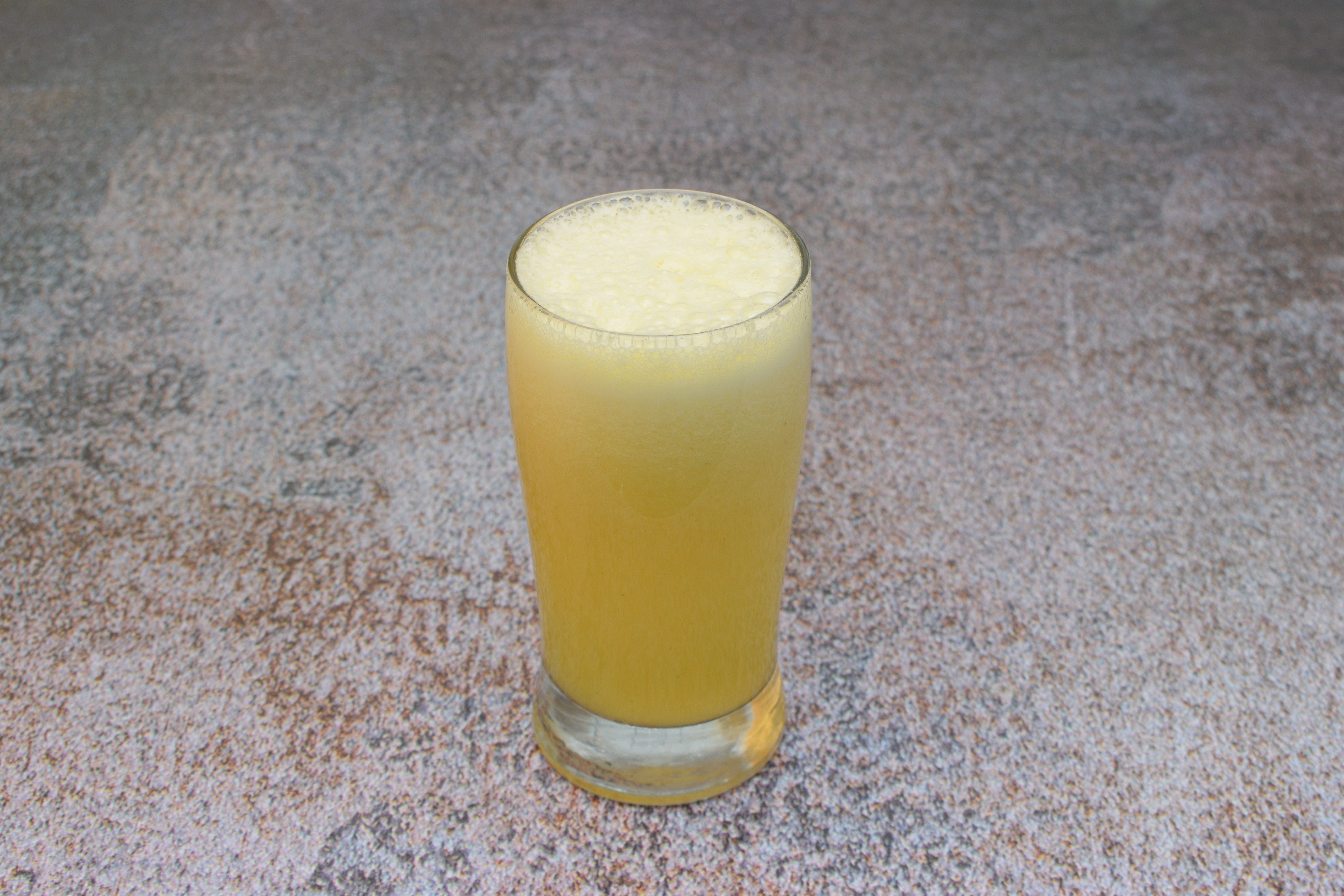 PINEAPPLE FRUIT JUICE-min.jpg